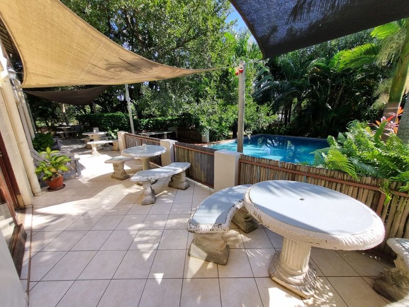 Prestigious 11-Bedroom Luxury Investment in the Gateway to Kruger National Park - Photo 8