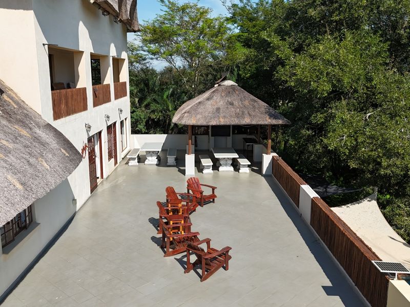 Prestigious 11-Bedroom Luxury Investment in the Gateway to Kruger National Park - Photo 10