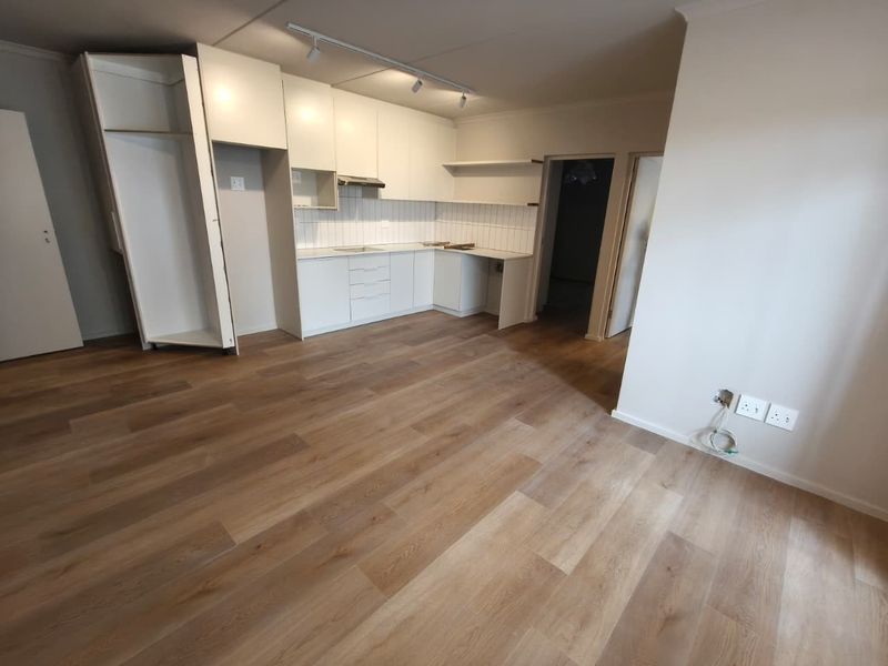 Stunning Brand new 2 Bedroom unit - Photo 2
