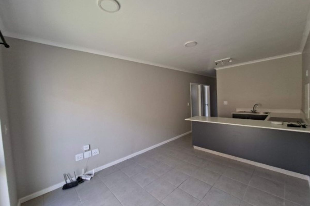 Comfort Living Apartment To Rent in Waterfall, KwaZulu Natal - Photo 2