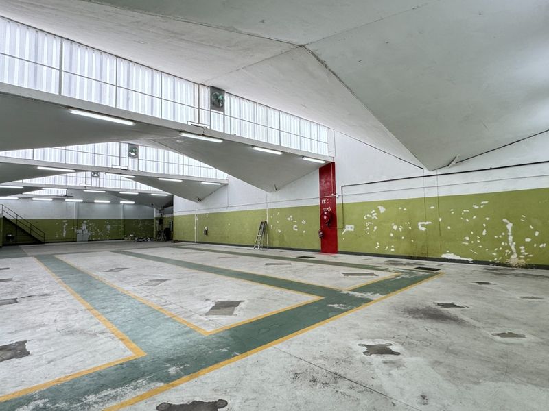 912m2  | Neat and Secure Industrial Unit To Let in Beaconvale, Cape Town - Photo 7