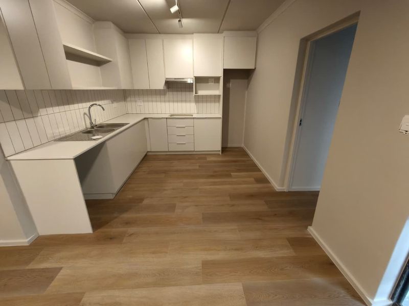 Apartment To Rent in Table View, Blouberg - Photo 8