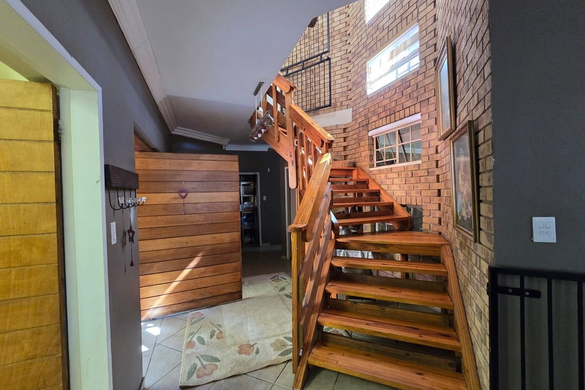 House For Sale in Montana Park, Pretoria - Photo 4