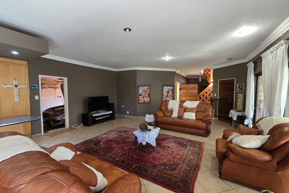 House For Sale in Montana Park, Pretoria - Photo 5