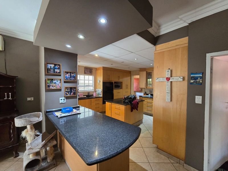 House For Sale in Montana Park, Pretoria - Photo 7