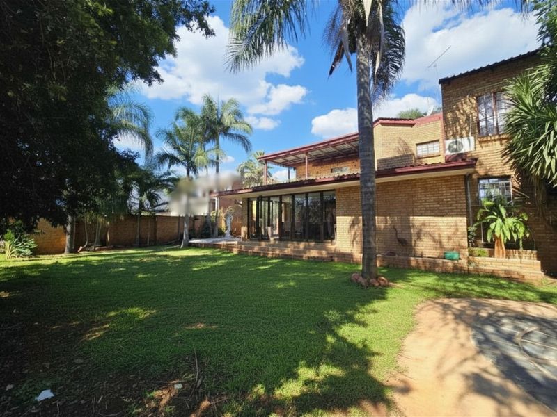 House For Sale in Montana Park, Pretoria - Photo 2