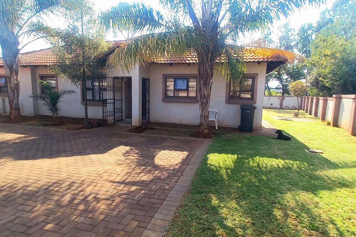 Modern Perfect family home available for sale - Photo 4