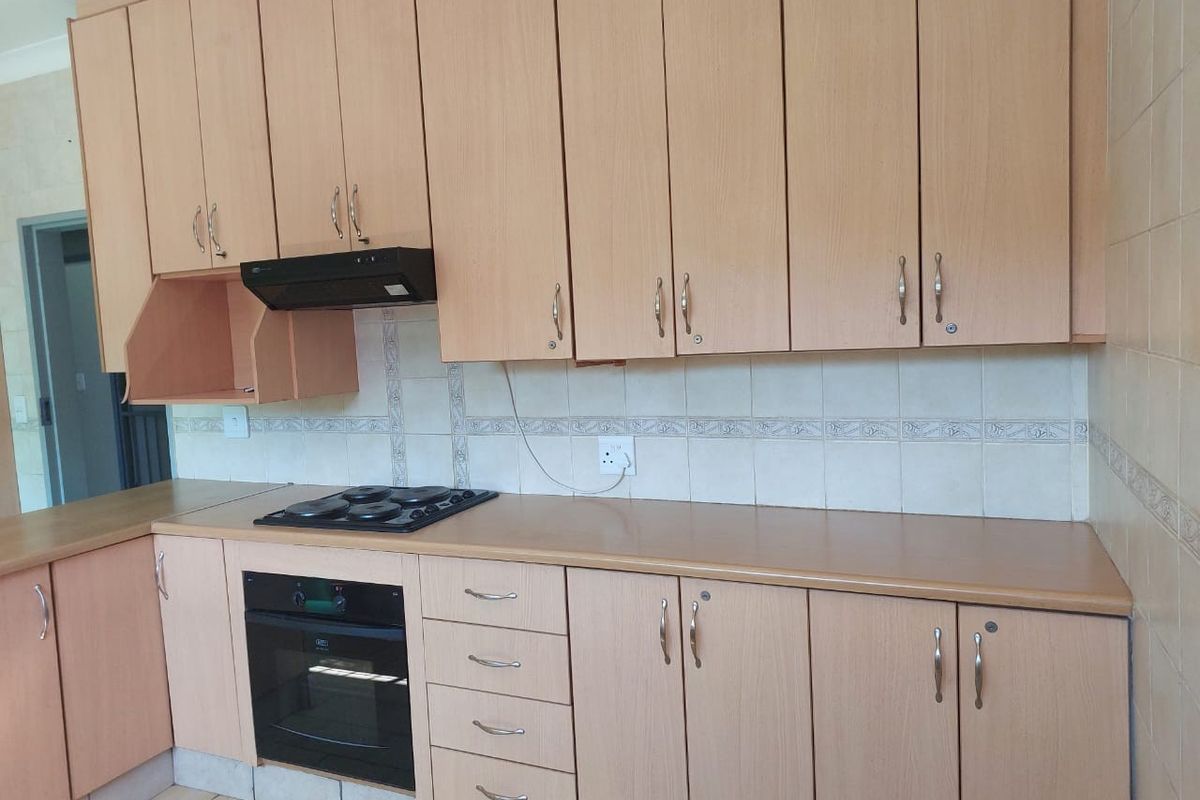 3 Bedroom House To Rent in Witfield, Boksburg - Photo 5