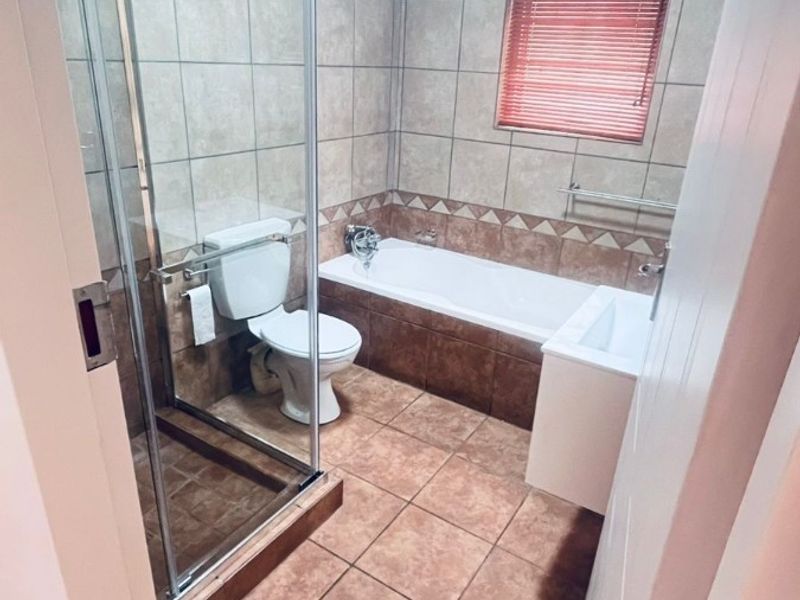 Newly Renovated Townhouse For Sale in Lyttelton Manor, Centurion - Photo 8