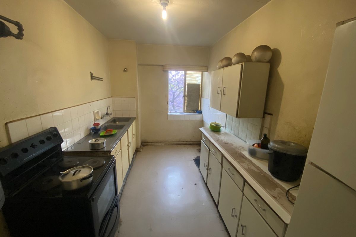 Bargained Property for Sale in Sunnyside. - Photo 3