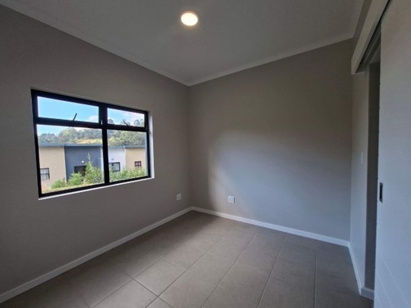 Newly Built Apartment To Rent in Waterfall,  KwaZulu Natal - Photo 7