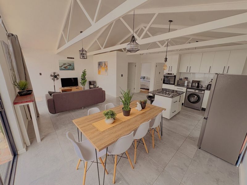 Peaceful 2-Bedroom Near Blouberg Beach - Photo 7