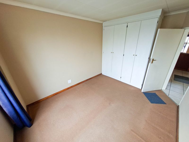 Apartment To Rent in Rooihuiskraal North, Centurion - Photo 8