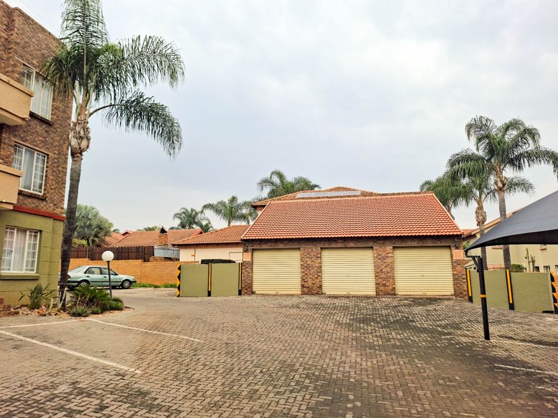 Apartment To Rent in Rooihuiskraal North, Centurion - Photo 10
