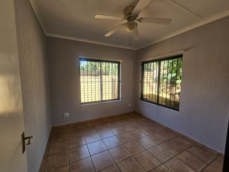 Your Perfect Family Home Awaits. - Photo 7