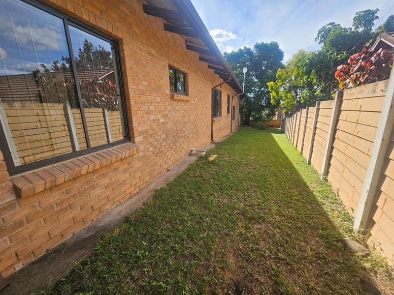 Your Perfect Family Home Awaits. - Photo 3