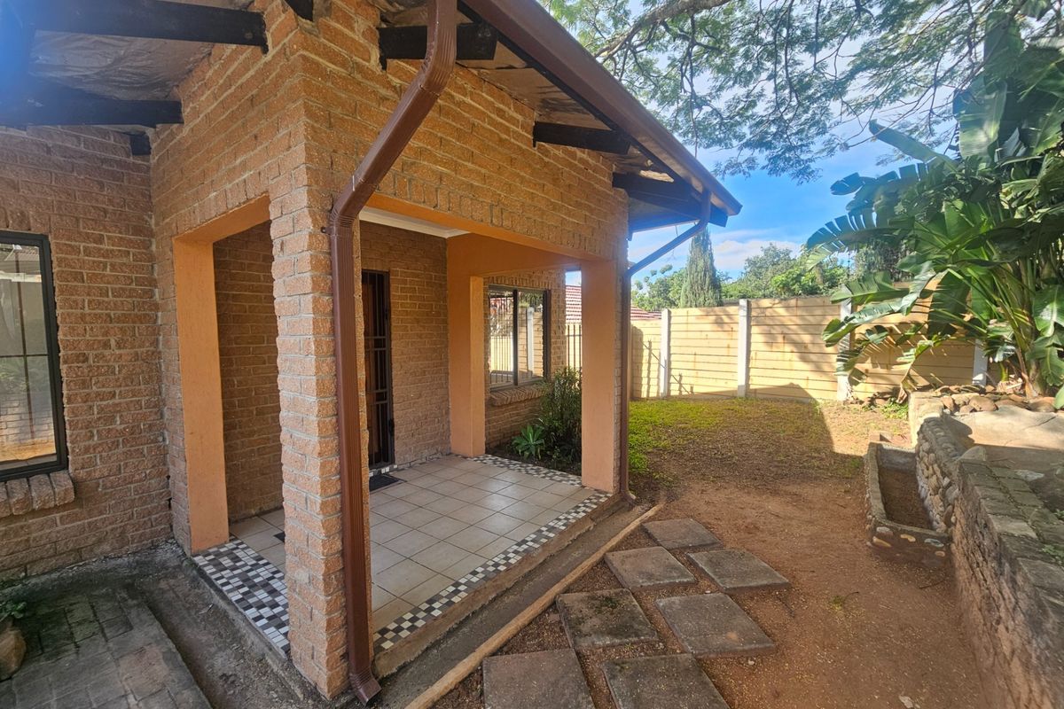 Your Perfect Family Home Awaits. - Photo 2