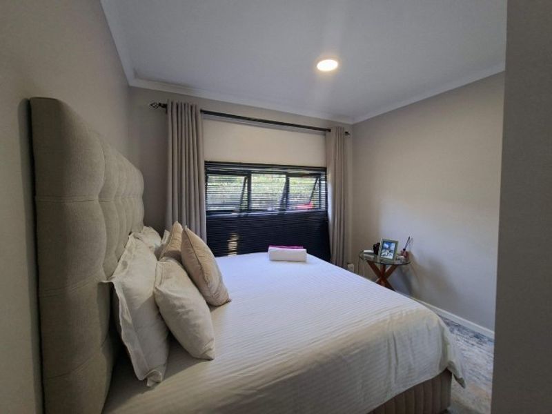 Stylish Ground Floor Apartment To Rent in Waterfall, KwaZulu Natal - Photo 5