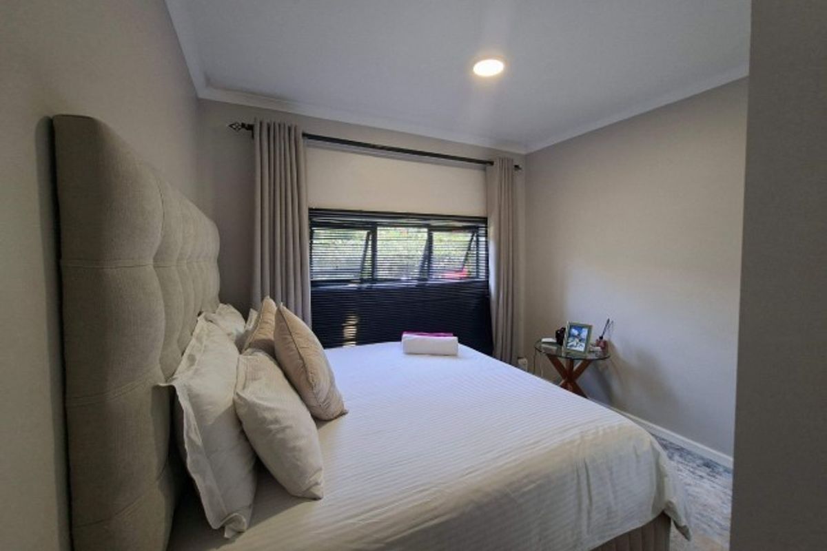 Stylish Ground Floor Apartment To Rent in Waterfall, KwaZulu Natal - Photo 5