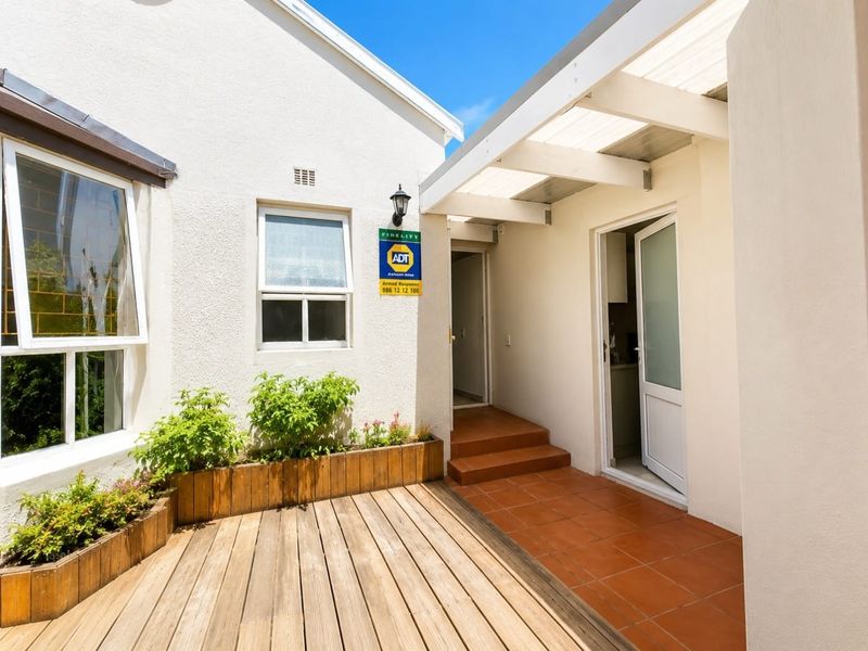 2 Bedroom Home in Quiet Cul-de-Sac - Dreyersdal, Bergvliet - Photo 3