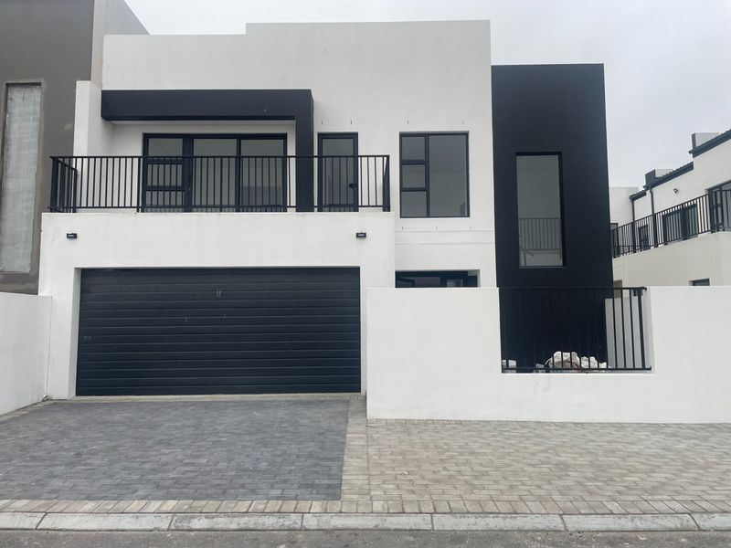 House For Sale in Sandown, Blouberg - Photo 1