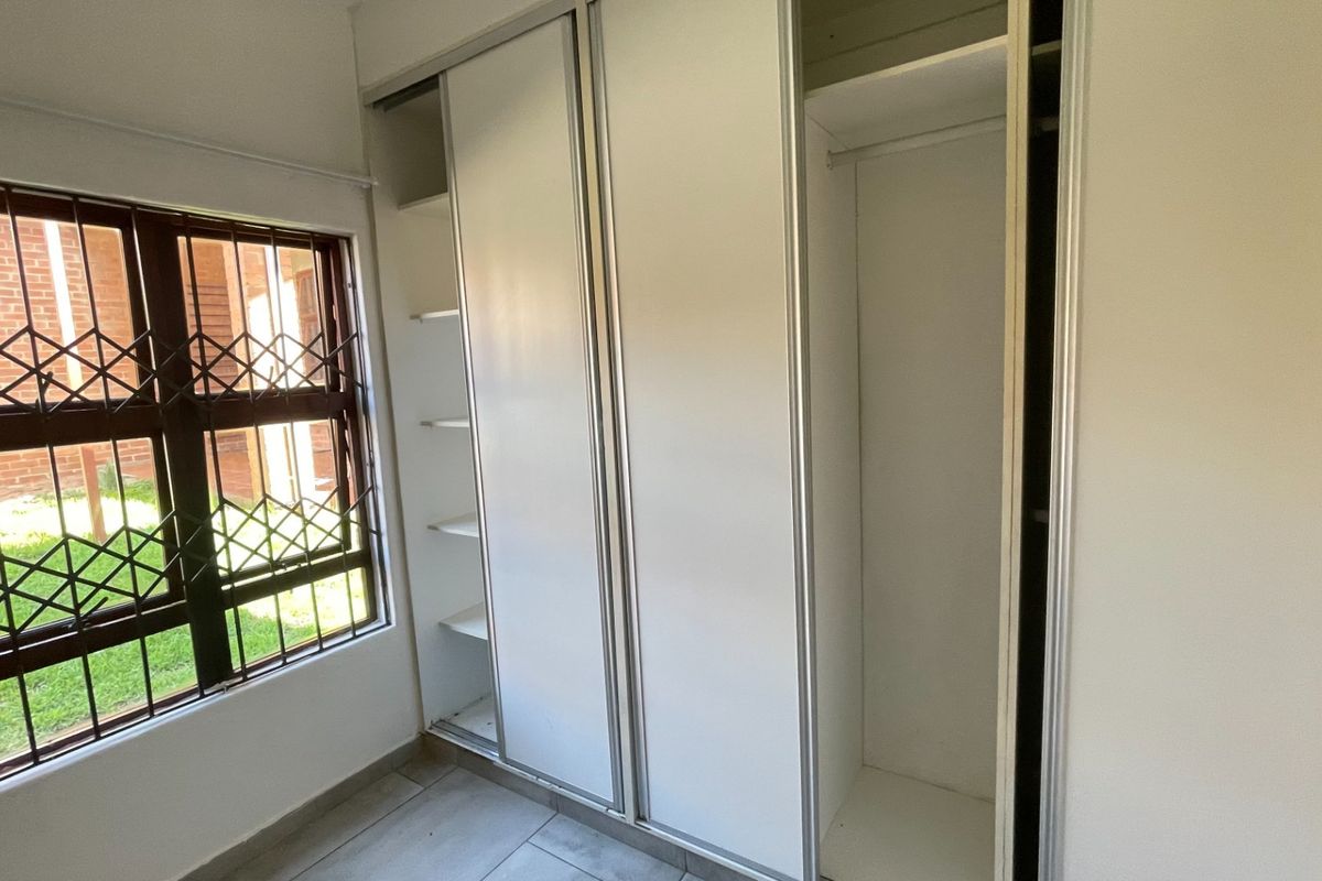 Apartment For Sale in Amorosa, Roodepoort - Photo 5
