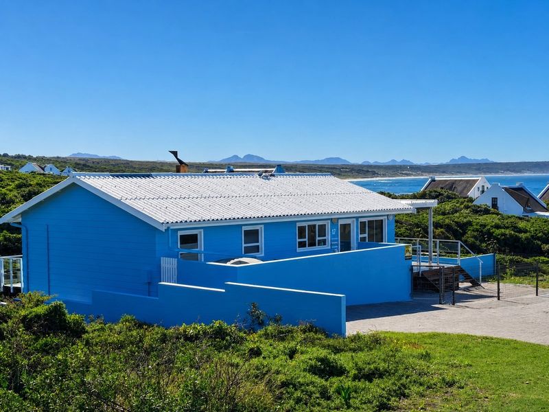 Landmark Coastal Home with Spectacular Views - Photo 5