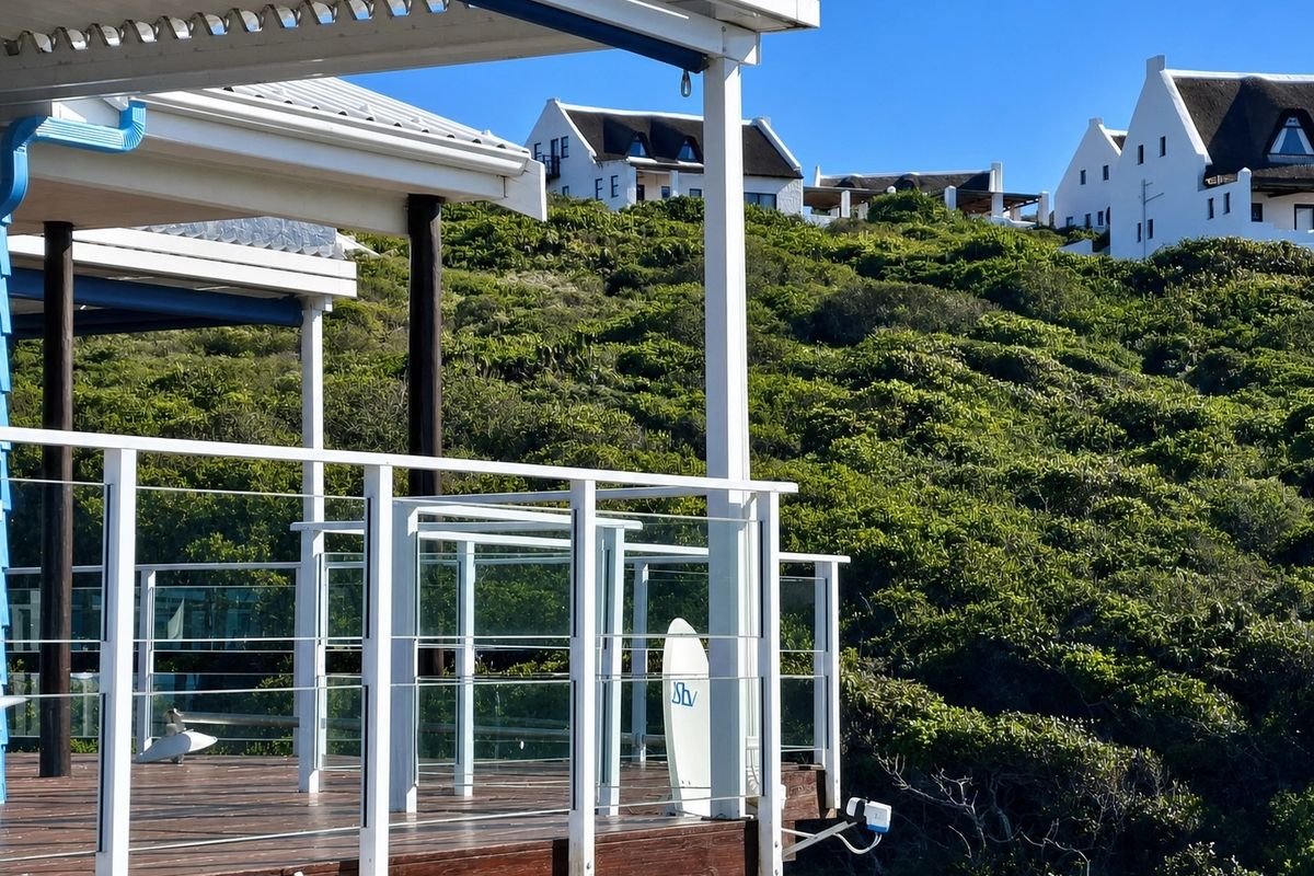Landmark Coastal Home with Spectacular Views - Photo 2