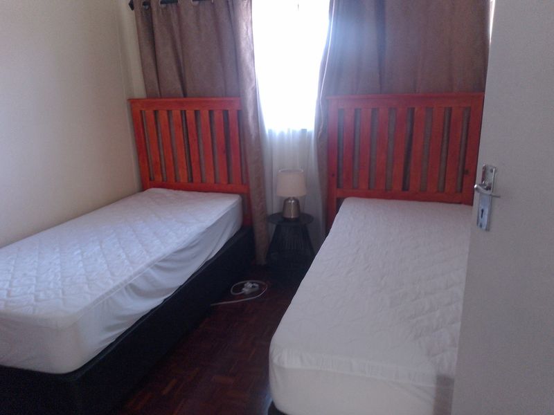 Apartment To Rent in Manaba Beach Margate KwaZulu Natal - Photo 6