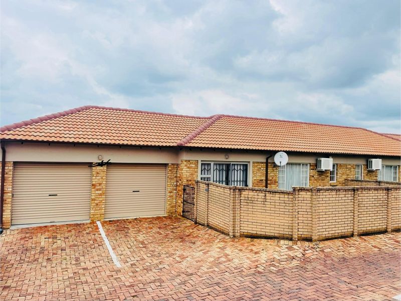 House To Rent in Centurion - Photo 1