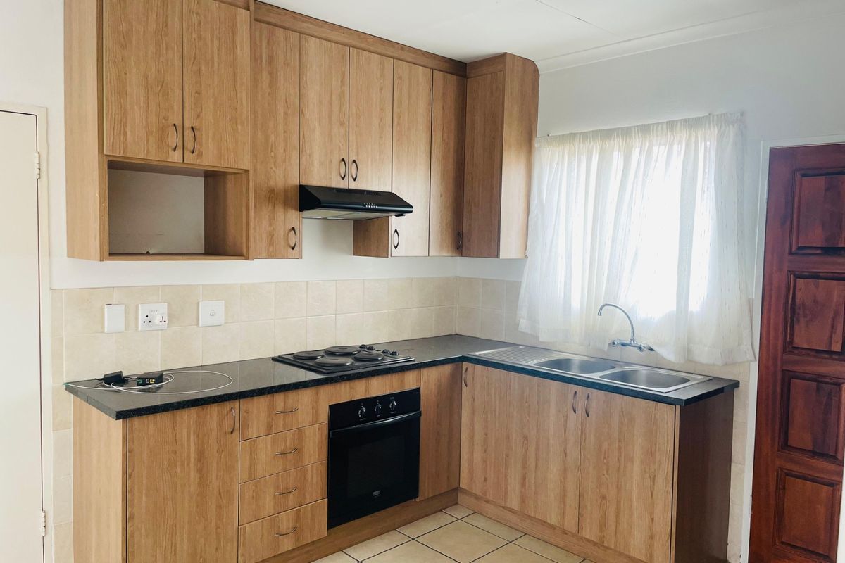 House To Rent in Centurion - Photo 4