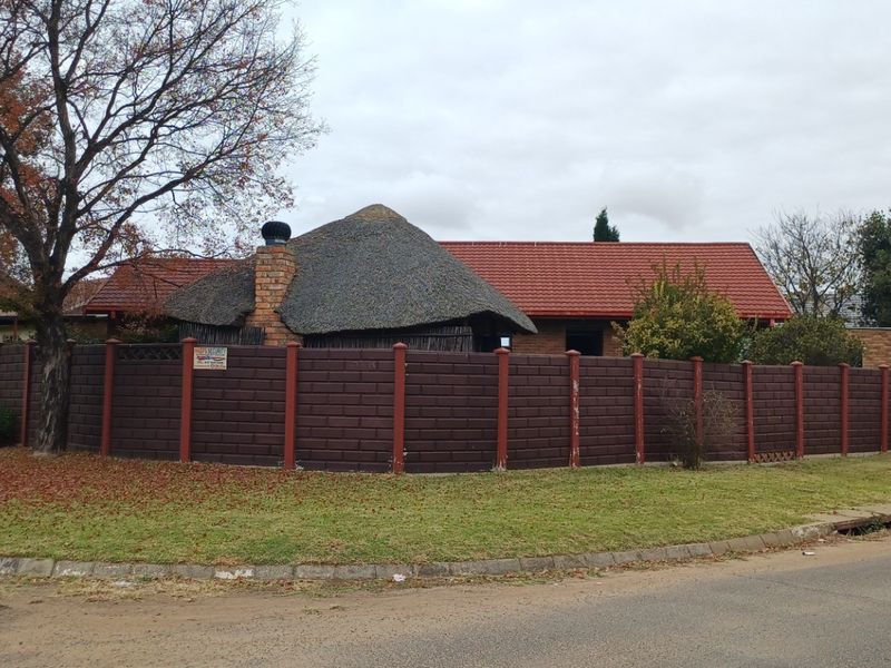 House For Sale in Kriel - Photo 5