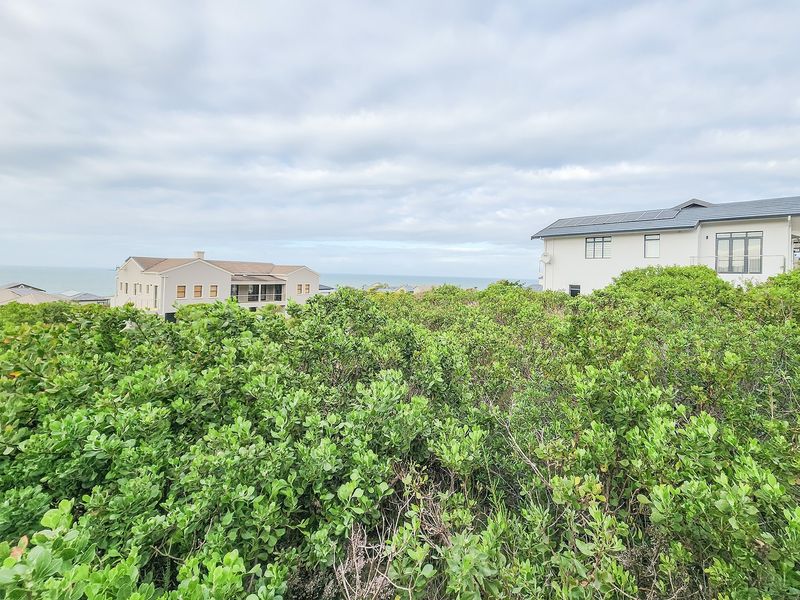 Outstanding , tranquil vacant stand at Pezula. - Photo 9