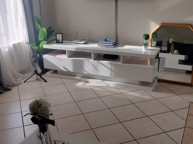 2 Bedroom Apartment for Sale in Monavoni,Centurion - Photo 8