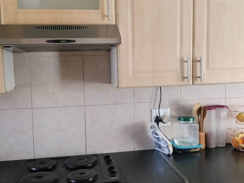 2 Bedroom Apartment for Sale in Monavoni,Centurion - Photo 4