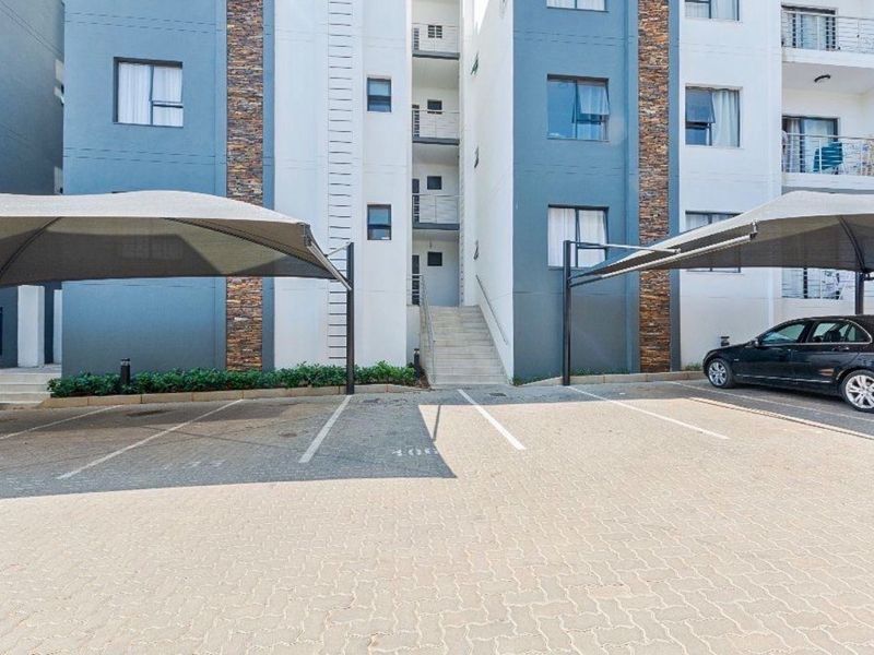 Apartment For Sale in Carlswald, Midrand - Photo 9
