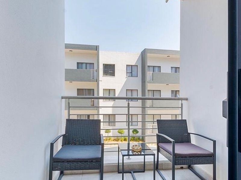 Apartment For Sale in Carlswald, Midrand - Photo 5