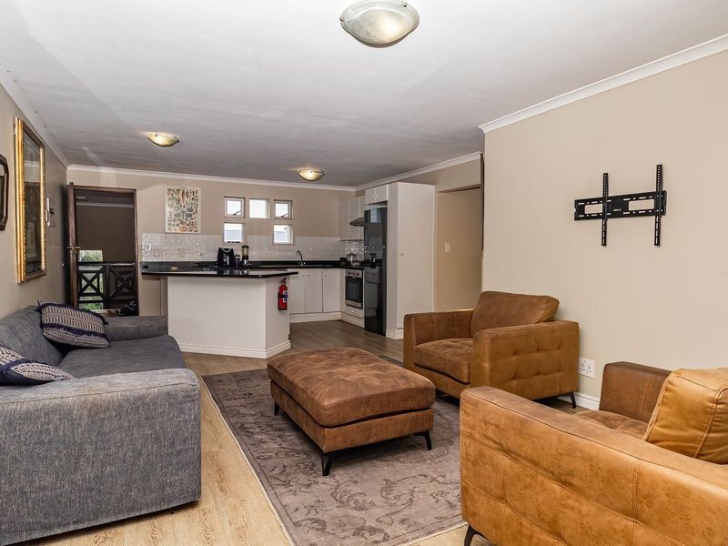 Apartment For Sale in Knysna Central, Knysna - Photo 10