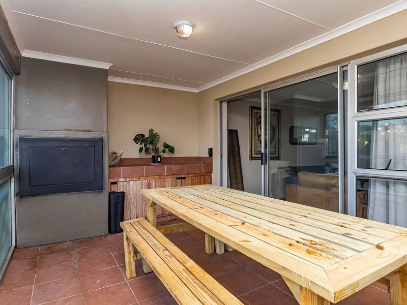 Apartment For Sale in Knysna Central, Knysna - Photo 7