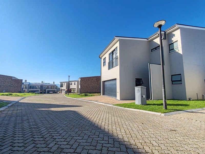 New Townhouses For Sale in Langeberg Ridge - Photo 3