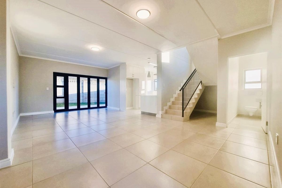 New Townhouses For Sale in Langeberg Ridge - Photo 4