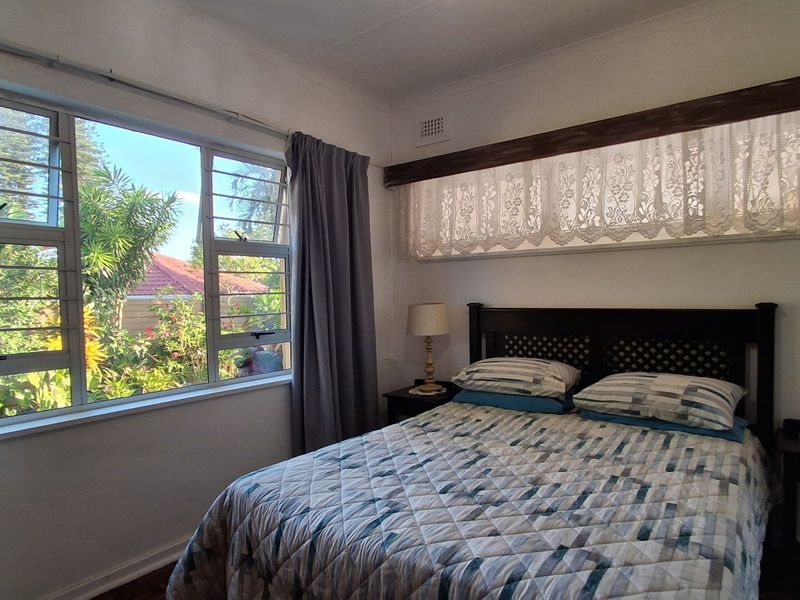 Spacious Six Bedroom Home With Outstanding Entertainment Features - Photo 7