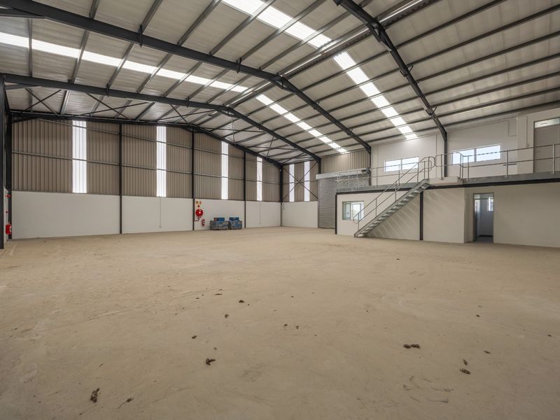 Brand new 450sqm warehouse with 6.5m height in Dal Josafat - Photo 9