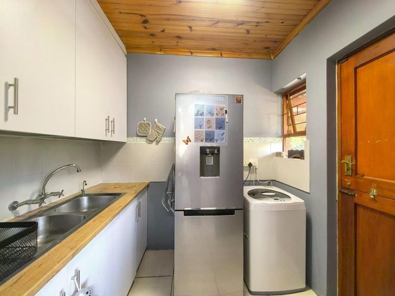 House For Sale in Heather Park, George - Photo 9
