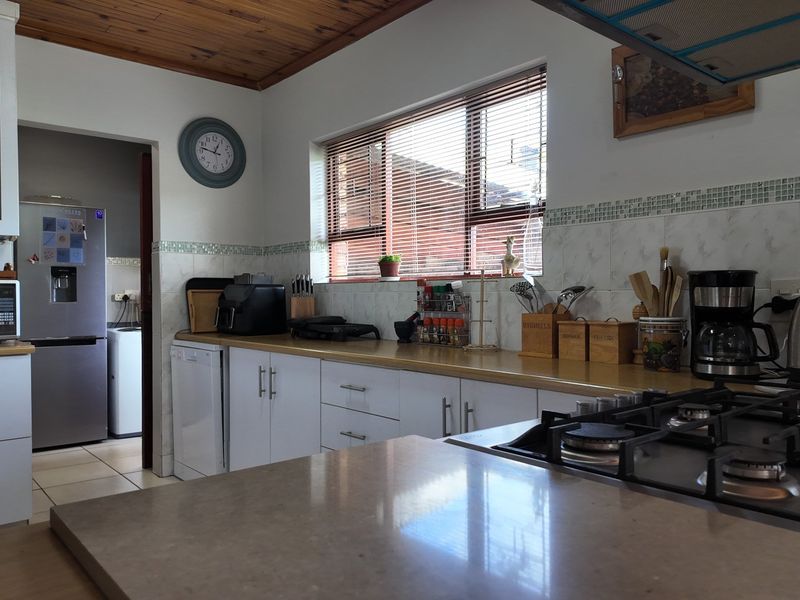 House For Sale in Heather Park, George - Photo 5