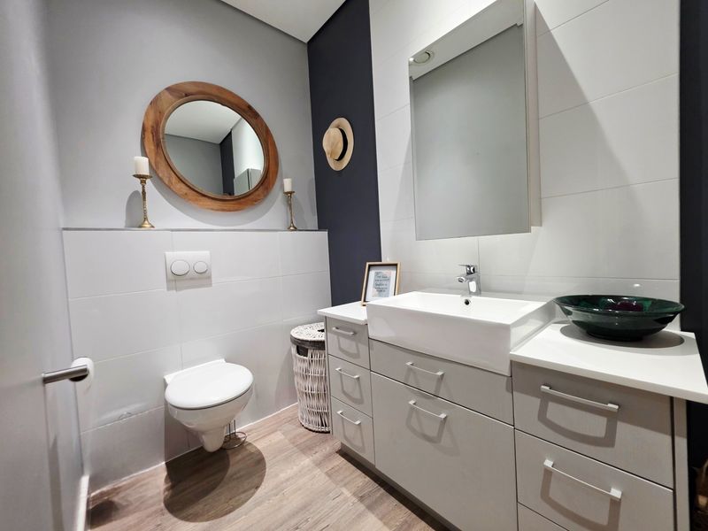 Effortless Elegance in a Premier Lifestyle Estate - Photo 8