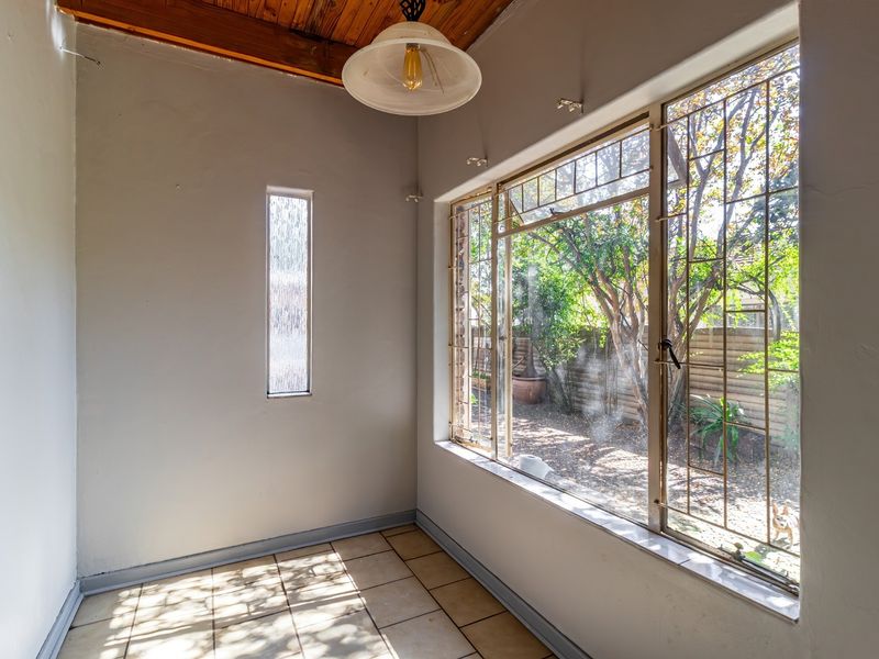 House For Sale in Wonderboom South, Pretoria - Photo 4