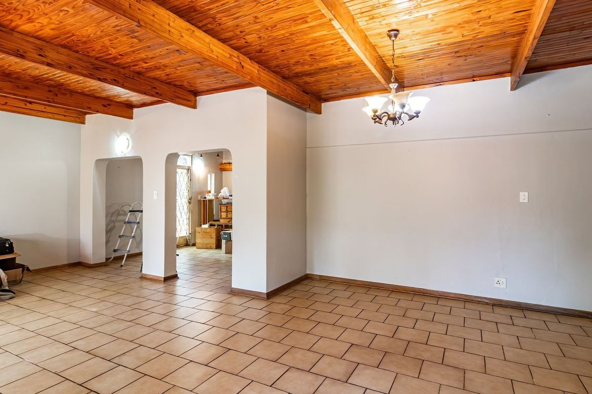 House For Sale in Wonderboom South, Pretoria - Photo 5