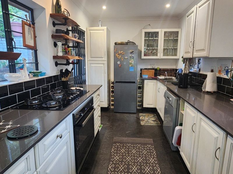 House For Sale in Herrwood Park, Umhlanga Central, Umhlanga, KwaZulu Natal - Photo 7