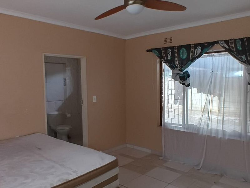 3 Bedroom Duet to Rent in Birdswood , Richards Bay, KwaZulu Natal - Photo 9